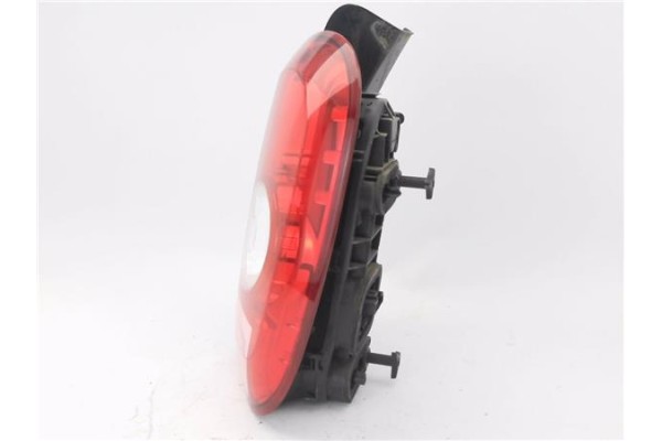 Recambio de piloto trasero derecho para dacia duster i 1.6 16v referencia OEM IAM 265500033R  