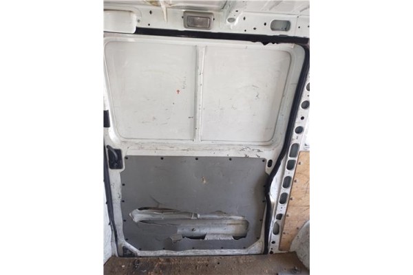 Recambio de puerta lat. corredera derecha para nissan interstar furgón (x70) dci 120 referencia OEM IAM   
