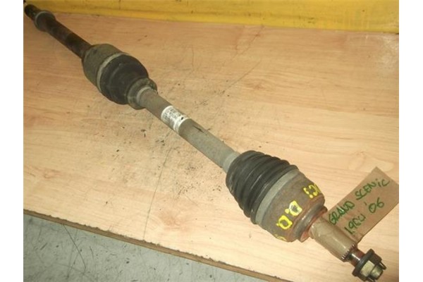 Recambio de palier delantero derecho para renault grand scénic ii (jm0/1_) 1.9 dci (jm15) referencia OEM IAM 820043636  