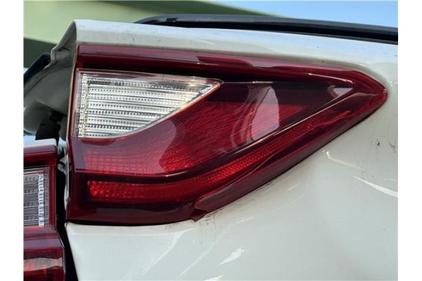 Recambio de piloto porton trasero izquierdo para kia stonic (ybcuv) 1.0 edition 7 referencia OEM IAM 92403H8400  