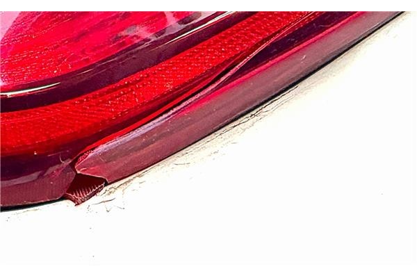 Recambio de piloto porton trasero izquierdo para kia stonic (ybcuv) 1.0 edition 7 referencia OEM IAM 92403H8400  