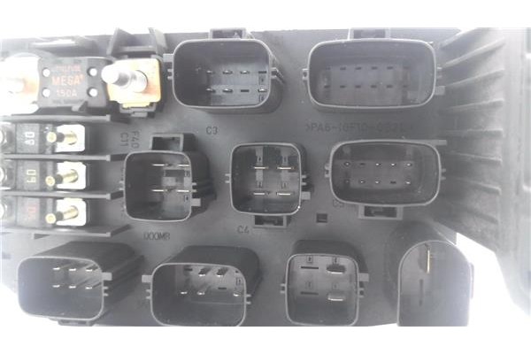 Recambio de caja fusibles/rele para jaguar x-type 2.0 d executive referencia OEM IAM 4X4314A073CD 518842208 