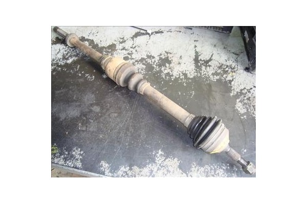 Recambio de palier delantero derecho para peugeot 206 berlina (1998) 1.9 d referencia OEM IAM   