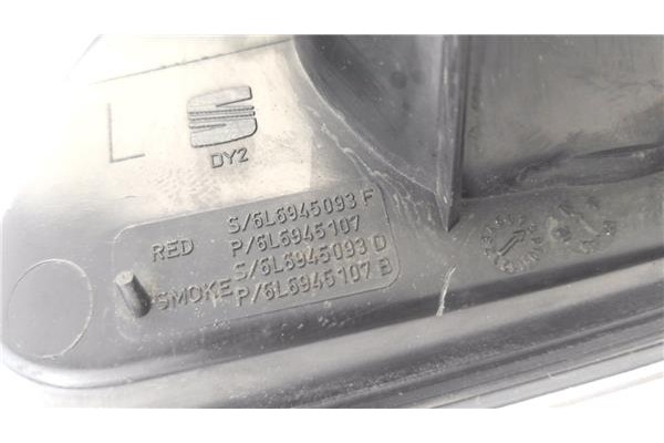 Recambio de piloto porton trasero izquierdo para seat ibiza (6l1) 1.9 tdi referencia OEM IAM 6L6945093F 6L6945107 