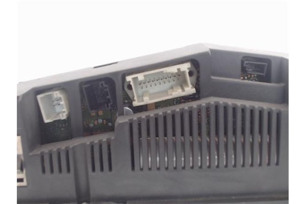 Recambio de mandos climatizador para bmw serie 3 berlina (e46) referencia OEM IAM 64118382446  