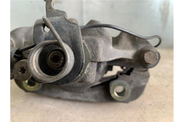 Recambio de pinza freno delantero izquierda para citroen c5 berlina 1.8 16v (dc6fzb, dc6fze) referencia OEM IAM 0204201311  