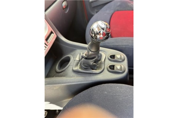 Recambio de palanca de cambio para peugeot 1007 1.4 dolce referencia OEM IAM   