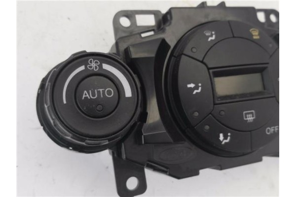 Recambio de mandos climatizador para ford fiesta vi 1.6 tdci referencia OEM IAM 8A6T18C612  