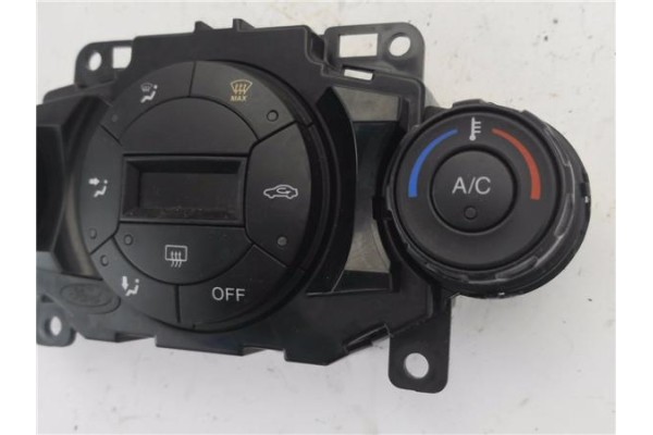 Recambio de mandos climatizador para ford fiesta vi 1.6 tdci referencia OEM IAM 8A6T18C612  