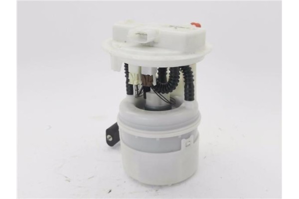 Recambio de bomba combustible para dacia sandero stepway 2017-2020 1.0 sce stepway 75 (b8jc, b8jd) referencia OEM IAM 172022377R