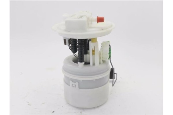 Recambio de bomba combustible para dacia sandero stepway 2017-2020 1.0 sce stepway 75 (b8jc, b8jd) referencia OEM IAM 172022377R