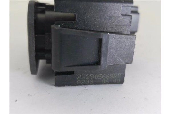 Recambio de interruptor luces emergencia para dacia sandero stepway 2017-2020 1.0 sce stepway 75 (b8jc, b8jd) referencia OEM IAM