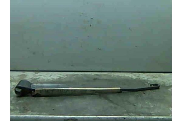 Recambio de brazo limpiaparabrisas trasero para fiat ulysse (121)(1994) 1.9 td (220ah5) referencia OEM IAM   