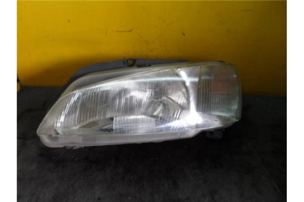 Recambio de faro delantero izquierdo para peugeot 106 (s2)(1996) 1.4 i referencia OEM IAM   