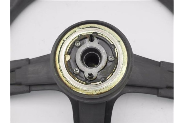 Recambio de volante para nissan patrol (k/w260) 2.8 d referencia OEM IAM 48400  