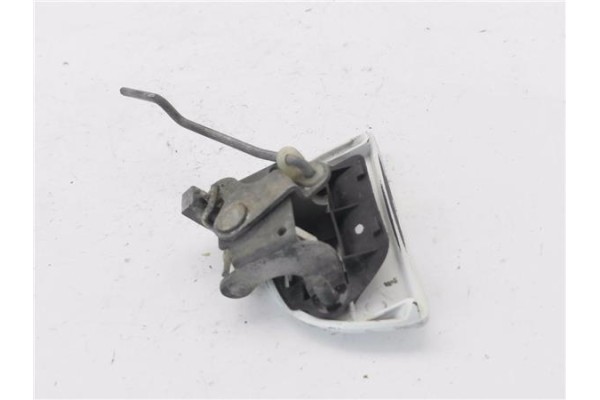 Recambio de maneta exterior delantero derecha para nissan vanette cargo (hc23) 2.3 d referencia OEM IAM 806069C007  