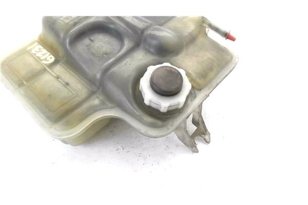 Recambio de botella expansion para alfa romeo 146 1.9 td referencia OEM IAM 60625372  