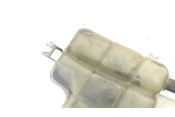 Recambio de botella expansion para alfa romeo 146 1.9 td referencia OEM IAM 60625372  