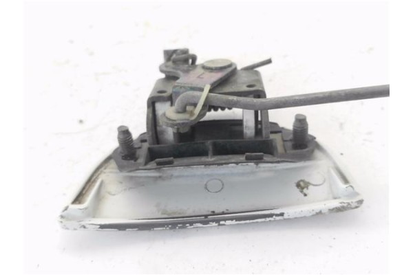 Recambio de maneta exterior delantero izquierda para nissan vanette cargo (hc23) 2.3 d referencia OEM IAM 806719C001  