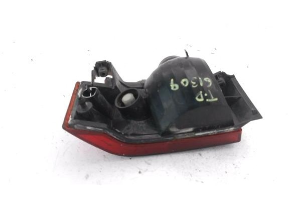 Recambio de piloto antiniebla trasero derecho para opel meriva 1.6 referencia OEM IAM 13196006  