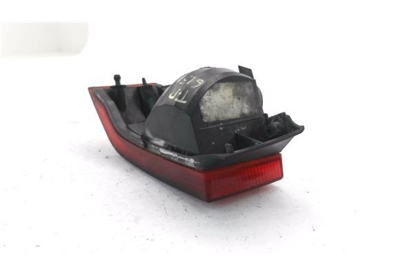 Recambio de piloto antiniebla trasero derecho para opel meriva 1.6 referencia OEM IAM 13196006  