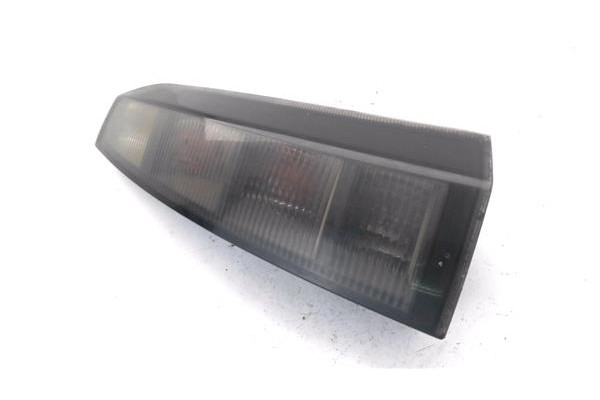 Recambio de piloto trasero derecho para opel meriva 1.6 referencia OEM IAM 93187880  