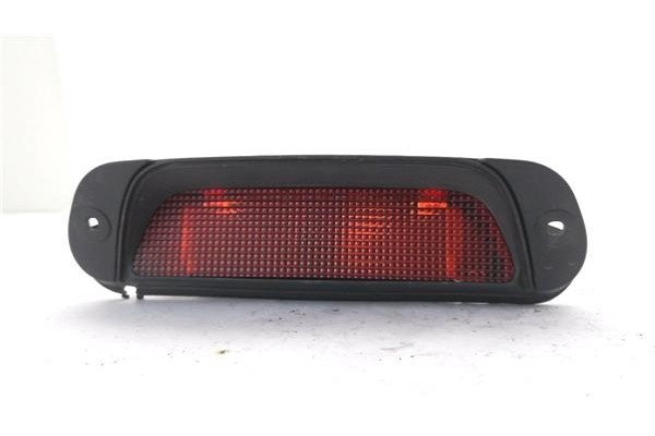 Recambio de luz central de freno para honda cr-v (rd8) 2.0 referencia OEM IAM 23772900 7440W21W 