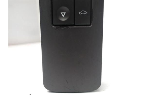 Recambio de mando elevalunas para opel vectra c berlina 2.0 dti 16v referencia OEM IAM 687833988 0918595403073T 