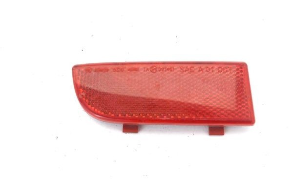 Recambio de reflectante paragolpes trasero para mercedes-benz vito / mixto furgón (w639) 109 cdi referencia OEM IAM 6398260440  
