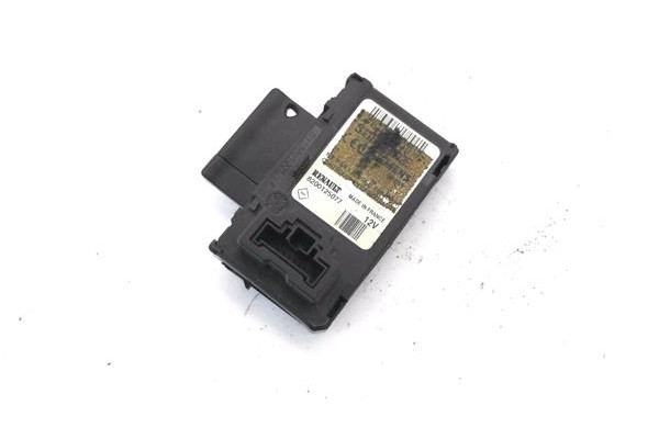 Recambio de llave para renault megane ii (bm0/1_, cm0/1_) 1.6 16v (bm0c, cm0c) referencia OEM IAM 8200125077  