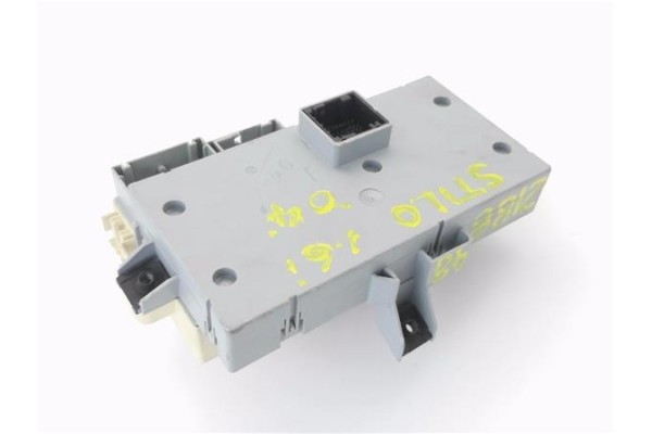 Recambio de caja reles para fiat stilo (192) 1.6 16v (192_xb1a) referencia OEM IAM 51711819 501209520040 