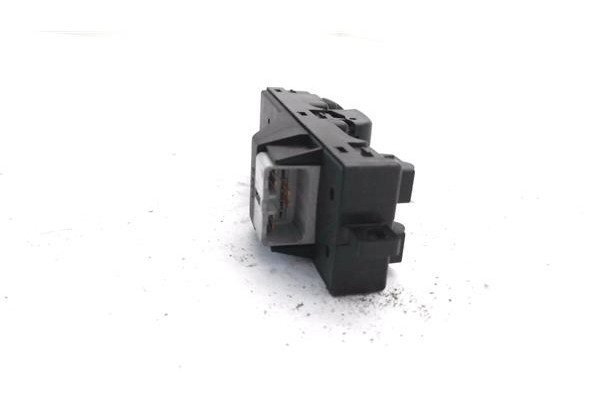 Recambio de mando elevalunas delantero izquierdo para suzuki ignis (rg/fh) 1.3 referencia OEM IAM 3799075P0 C8HS33B 