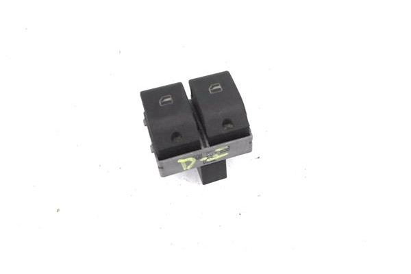 Recambio de botonera puerta delantero izquierda para volkswagen polo iv (9n1) 1.4 16v referencia OEM IAM 6Q0959858  