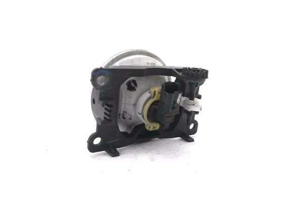 Recambio de faro antiniebla derecho para citroen c3 1.2 feel referencia OEM IAM A046192  
