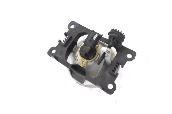 Recambio de faro antiniebla derecho para citroen c3 1.2 feel referencia OEM IAM A046192  