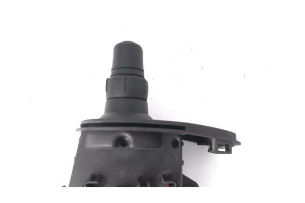Recambio de mando de luces para renault clio iii 1.5 dci (c/br1g) referencia OEM IAM 88102001268 88103009268 