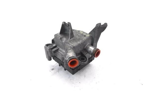 Recambio de bomba de agua para mercedes-benz clase e (bm 210) berlina 2.7 270 cdi (210.016) referencia OEM IAM A6111500804  