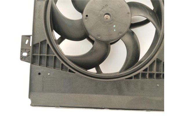Recambio de electroventilador para citroen c2 1.4 hdi referencia OEM IAM 9653804080  