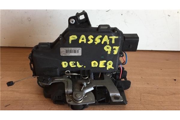 Recambio de cierre electromagnetico delantero derecho para volkswagen passat berlina (3b2) 1.6 comfortline referencia OEM IAM 6X