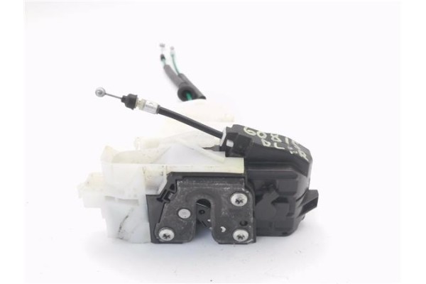 Recambio de cierre electromagnetico delantero derecho para hyundai i30 (fd) 1.6 comfort referencia OEM IAM 813202L030  