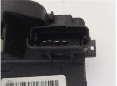 Recambio de cierre electromagnetico delantero derecho para hyundai i30 (fd) 1.6 comfort referencia OEM IAM 813202L030  