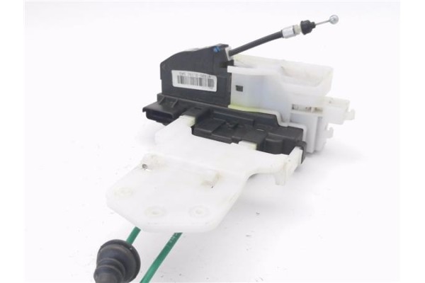 Recambio de cierre electromagnetico delantero derecho para hyundai i30 (fd) 1.6 comfort referencia OEM IAM 813202L030  