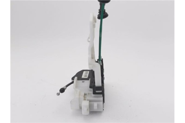 Recambio de cierre electromagnetico delantero izquierdo para hyundai i30 (fd) 1.6 comfort referencia OEM IAM 813102L020  