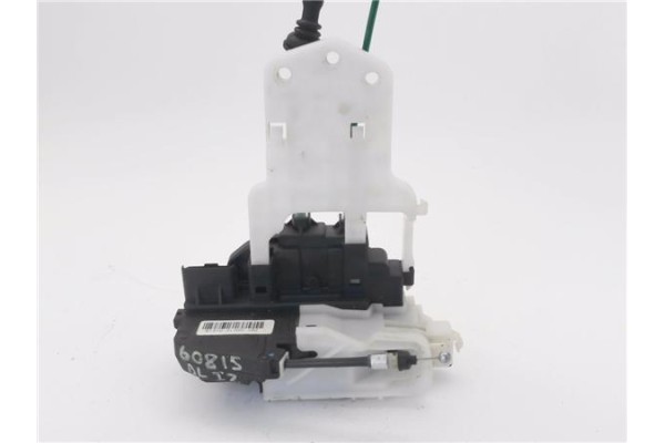 Recambio de cierre electromagnetico delantero izquierdo para hyundai i30 (fd) 1.6 comfort referencia OEM IAM 813102L020  