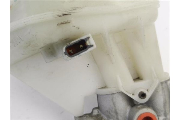 Recambio de bomba freno para mitsubishi space star (a00) 1.2 motion referencia OEM IAM 13231180950  