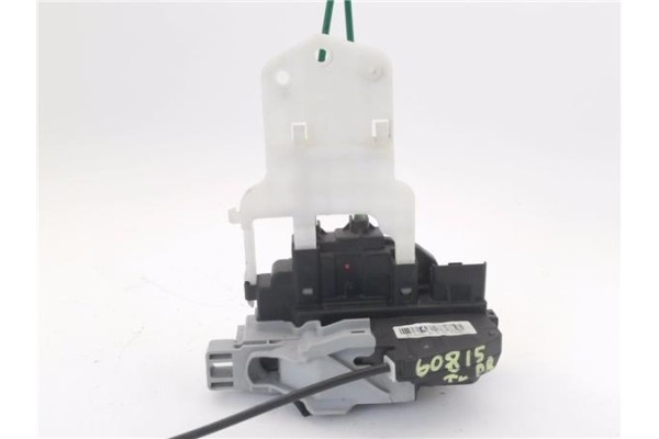 Recambio de cierre electromagnetico trasero derecho para hyundai i30 (fd) 1.6 comfort referencia OEM IAM 814202L000  