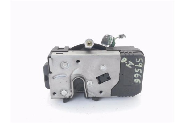 Recambio de cierre electromagnetico delantero izquierdo para opel corsa c 1.4 referencia OEM IAM 24434884  