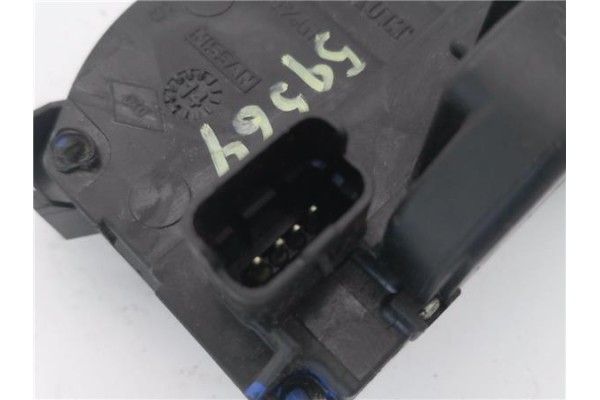 Recambio de cierre electromagnetico delantero derecho para renault scenic iii (jz) 1.2 grand expression referencia OEM IAM 80502