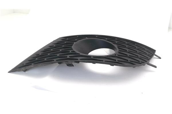 Recambio de rejilla paragolpes delantero izquierda para seat altea xl (5p5) 1.6 tdi referencia OEM IAM 5P9853665A  