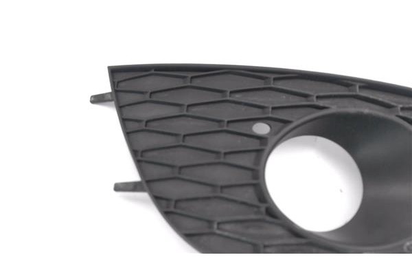 Recambio de rejilla paragolpes delantero derecha para seat altea xl (5p5) 1.6 tdi referencia OEM IAM 5P9853666A  
